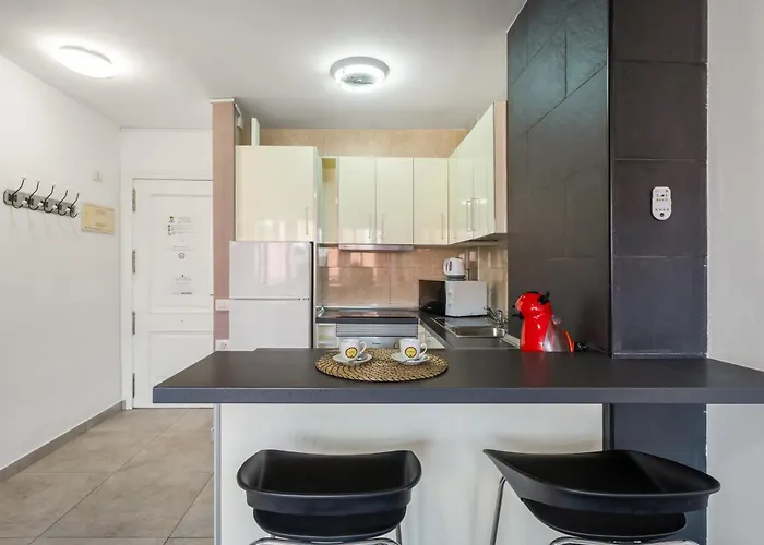 Chasna Apartman Arona