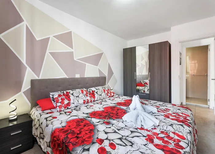 Chasna Arona (Tenerife)